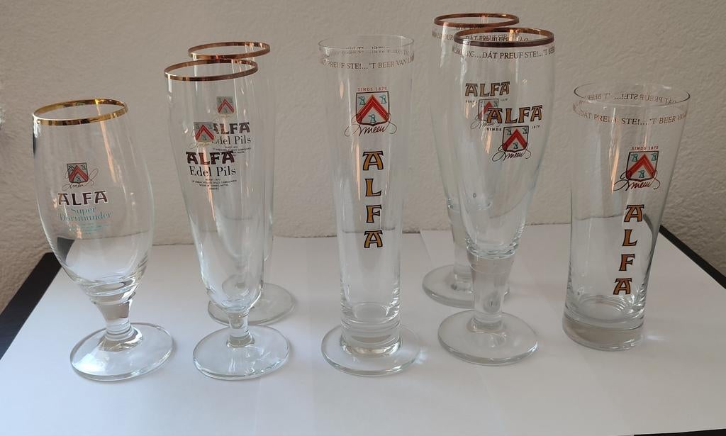 Alfa bierglazen diverse verschillende, Ophalen of Verzenden, Gebruikt, Glas of Glazen, Overige merken