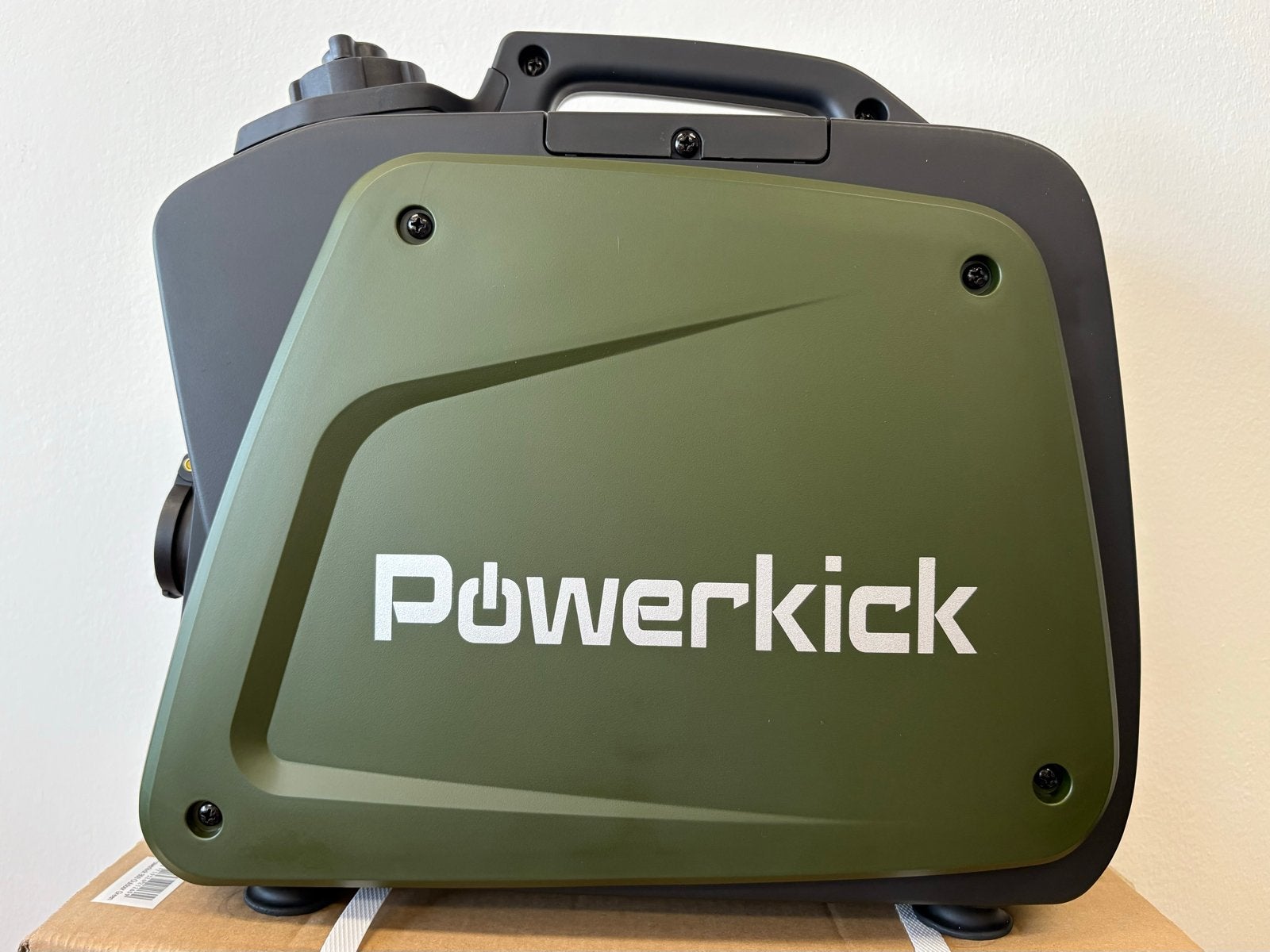Powerkick Inverter 800 outdoor Generator - Nieuw in doos, Ophalen, Benzine, Nieuw, Geluidgedempt