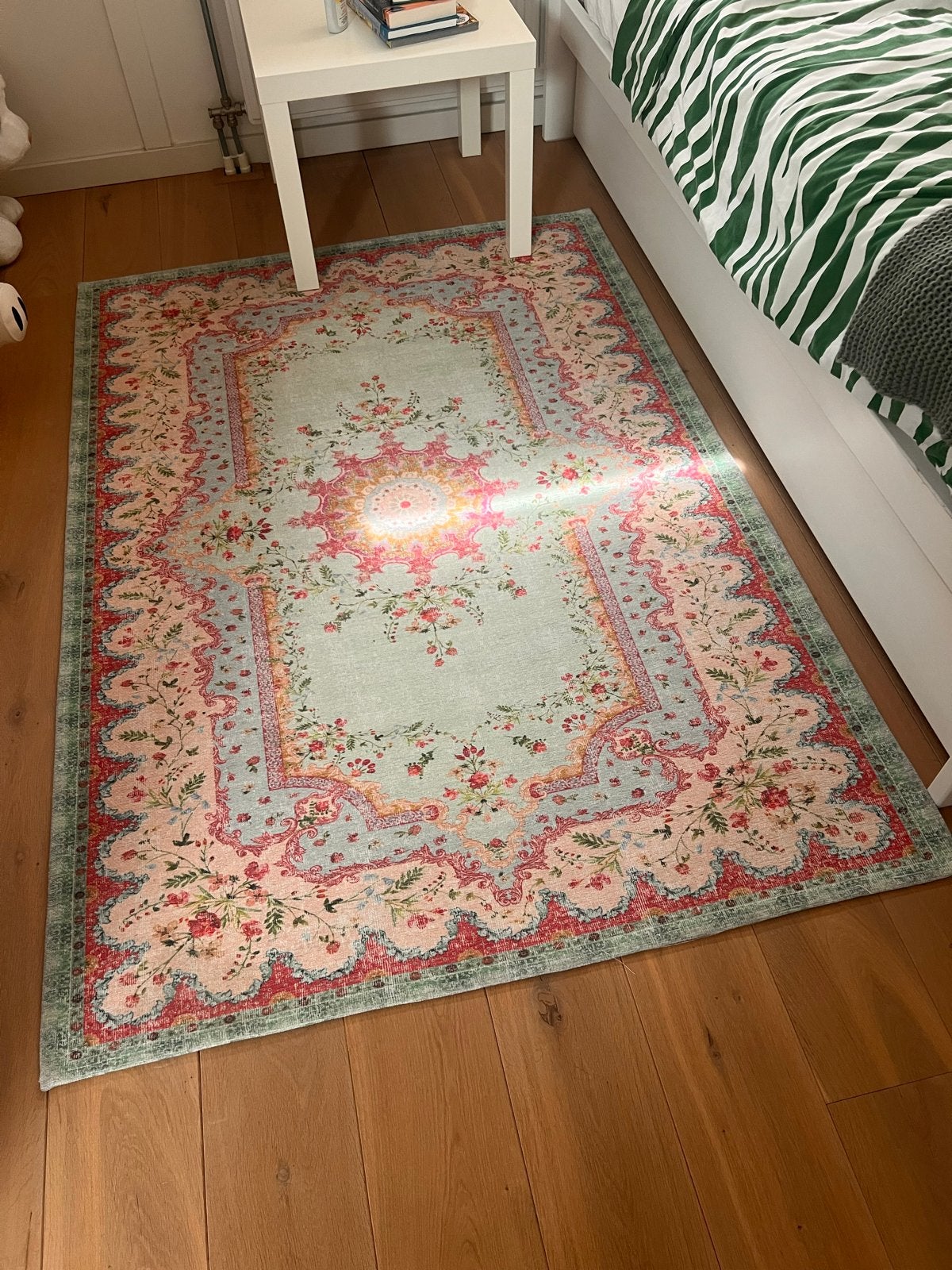 Vloerkleed met bloemenpatroon - Rozenkelim 129x180cm, Ophalen, 100 tot 150 cm, Groen, Zo goed als nieuw