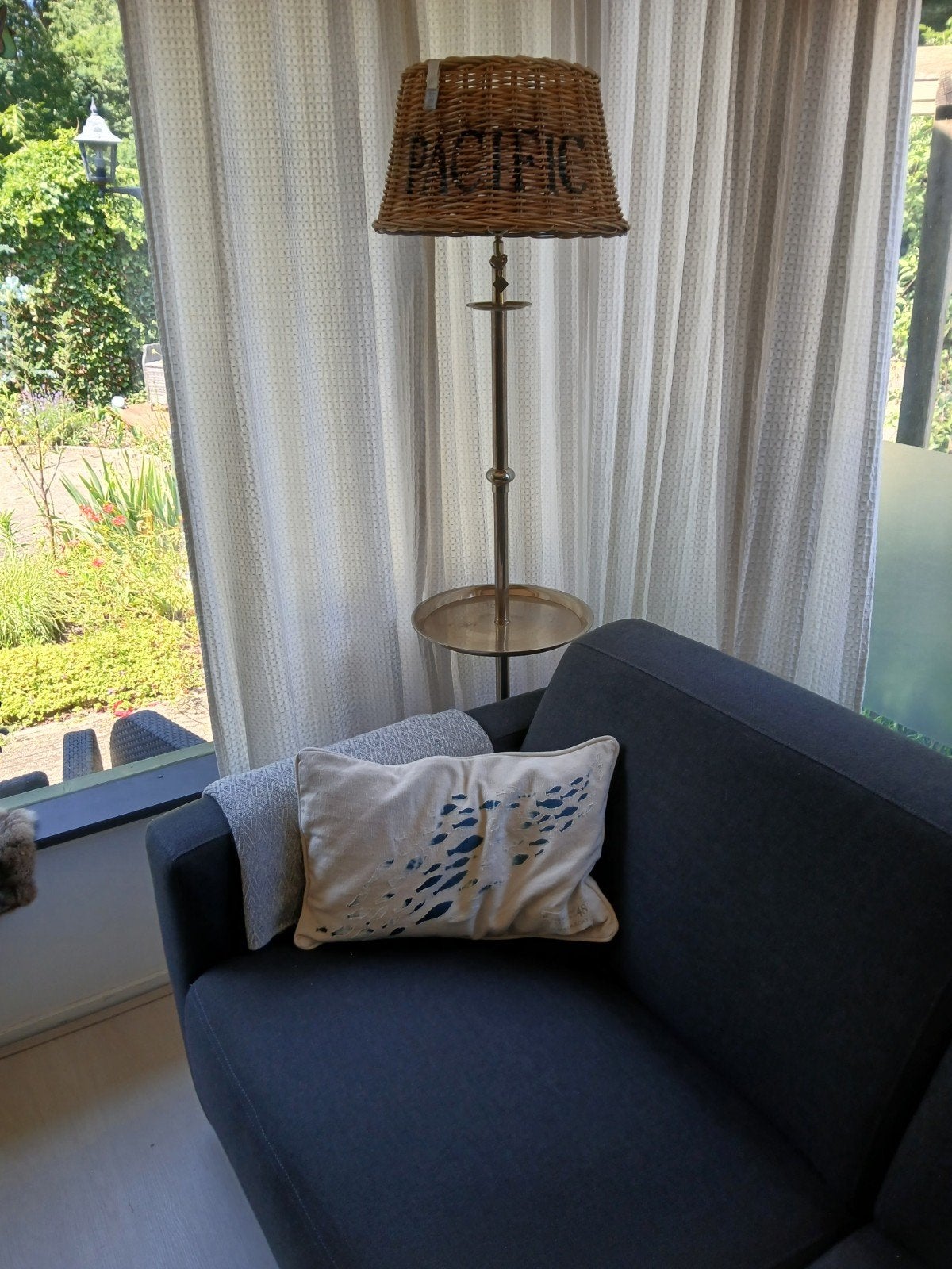 Riviera maison staande lamp met rotan kap, Ophalen, Gebruikt, Maritiem, Bohemian, Vintage, 150 tot 200 cm