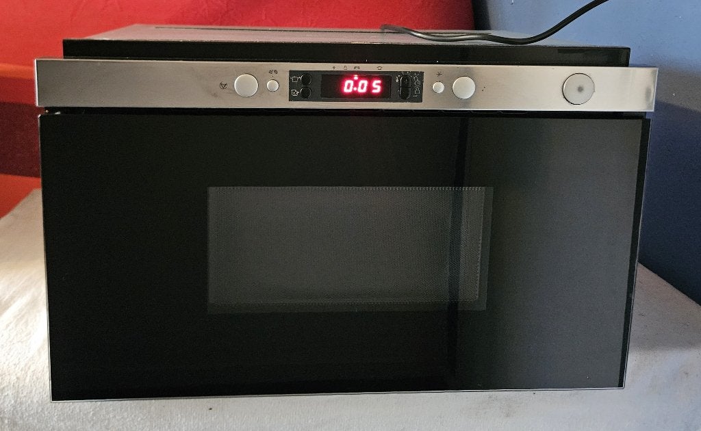 Inbouw magnetron van Whirlpool MOD MW A02 S en MOD MW T01 SA, Witgoed en Apparatuur, Ophalen, Gebruikt, Magnetron, Inbouw