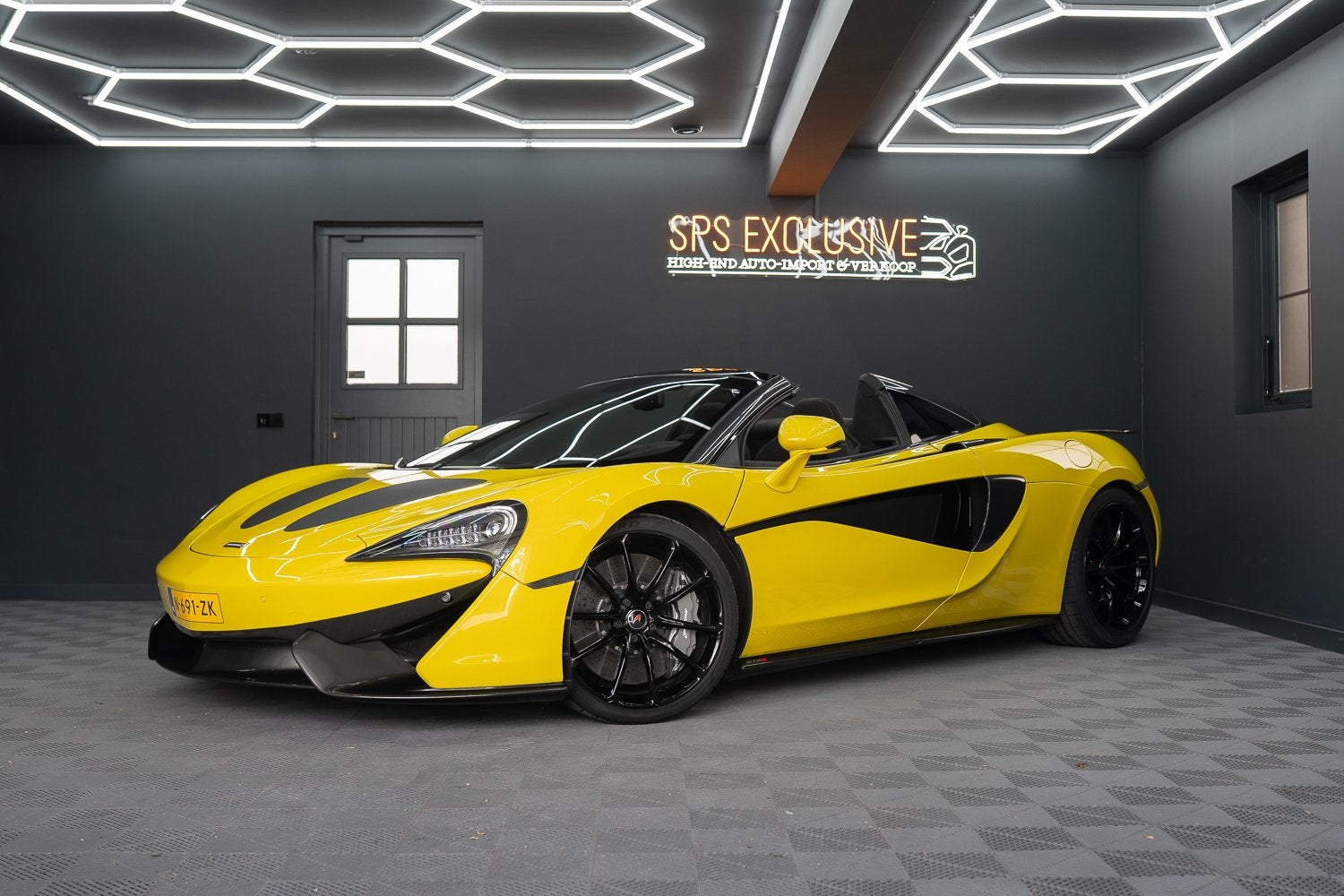 McLaren 570S Spider 570S / Lift / Keramisch / Novitec / Elit, Auto's, Automaat, Achterwielaandrijving, Gebruikt, Cabriolet
