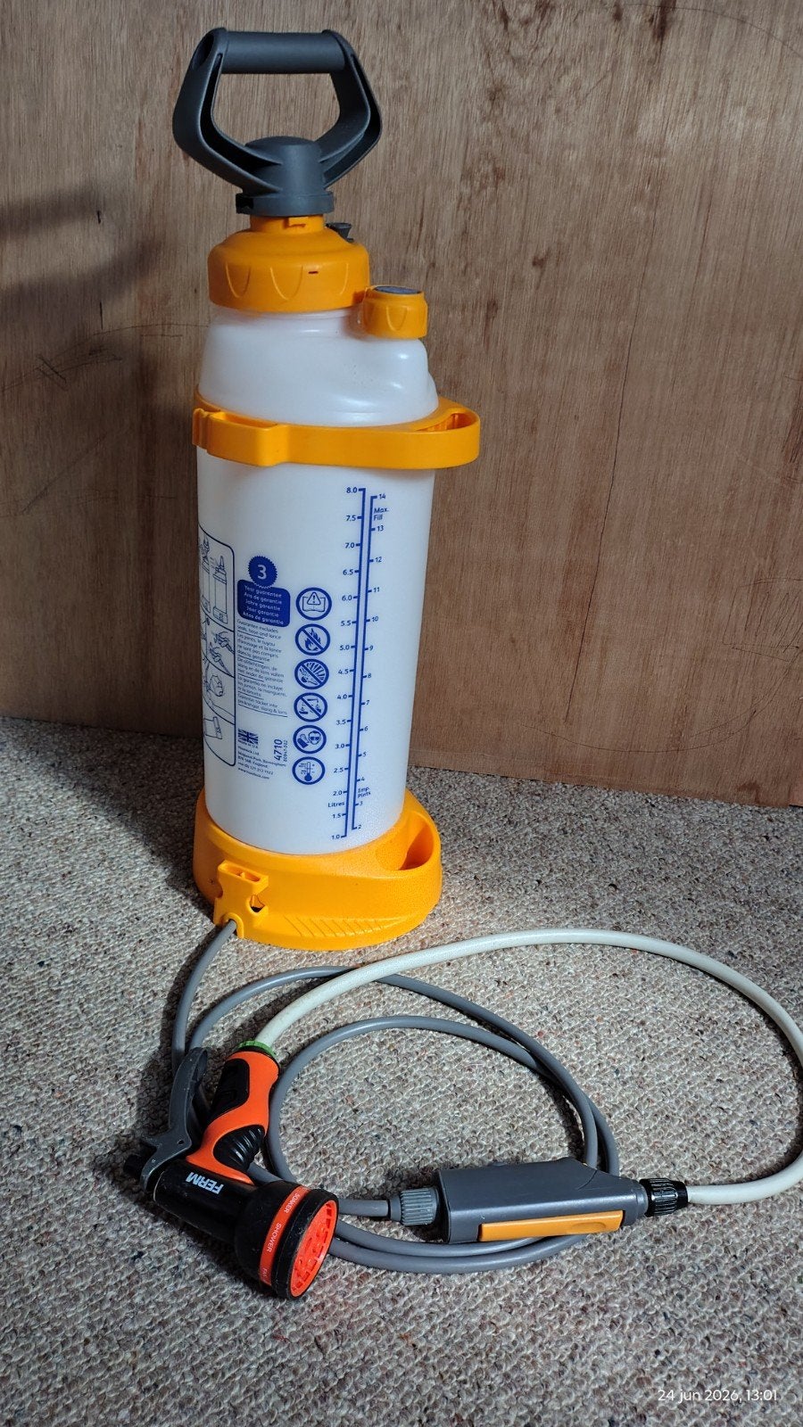 Hozelock, Buitendouche, altijd warm water, 10 liter, Ophalen of Verzenden, Zo goed als nieuw