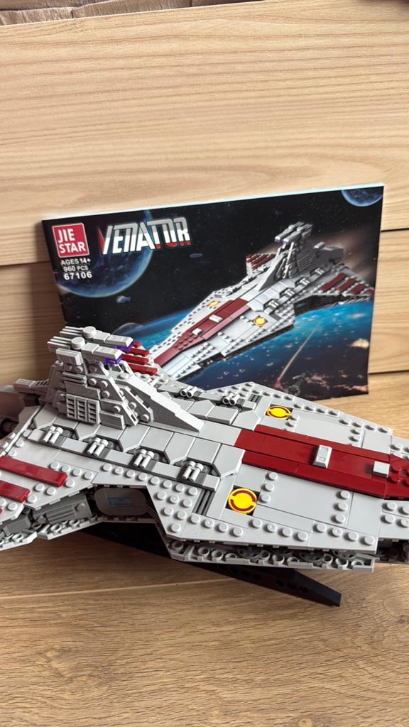 JIE STAR Venator Star Destroyer bouwset (960 stuks), Ophalen of Verzenden, Zo goed als nieuw, Overige merken