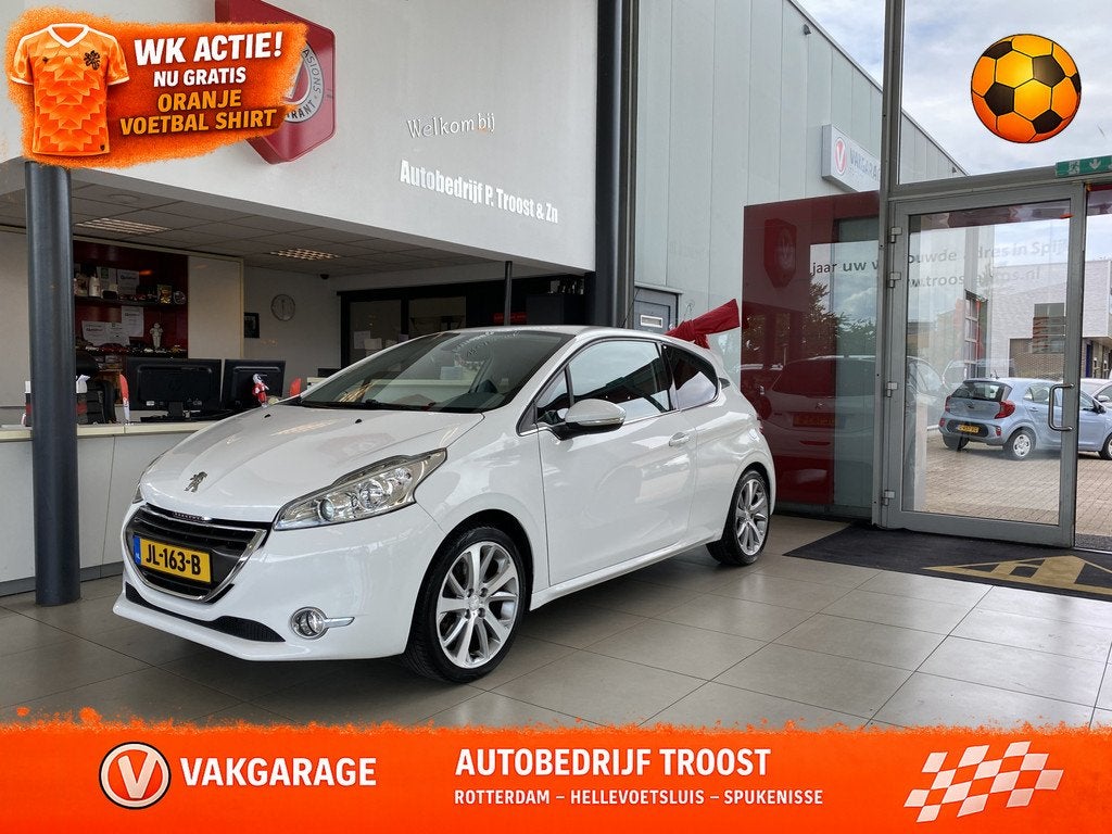 Peugeot 208 1.6 THP Allure,Navigatie,Parkeerassistent,Climat, Auto's, Peugeot, Gebruikt, Bedrijf, Handgeschakeld, Grijs