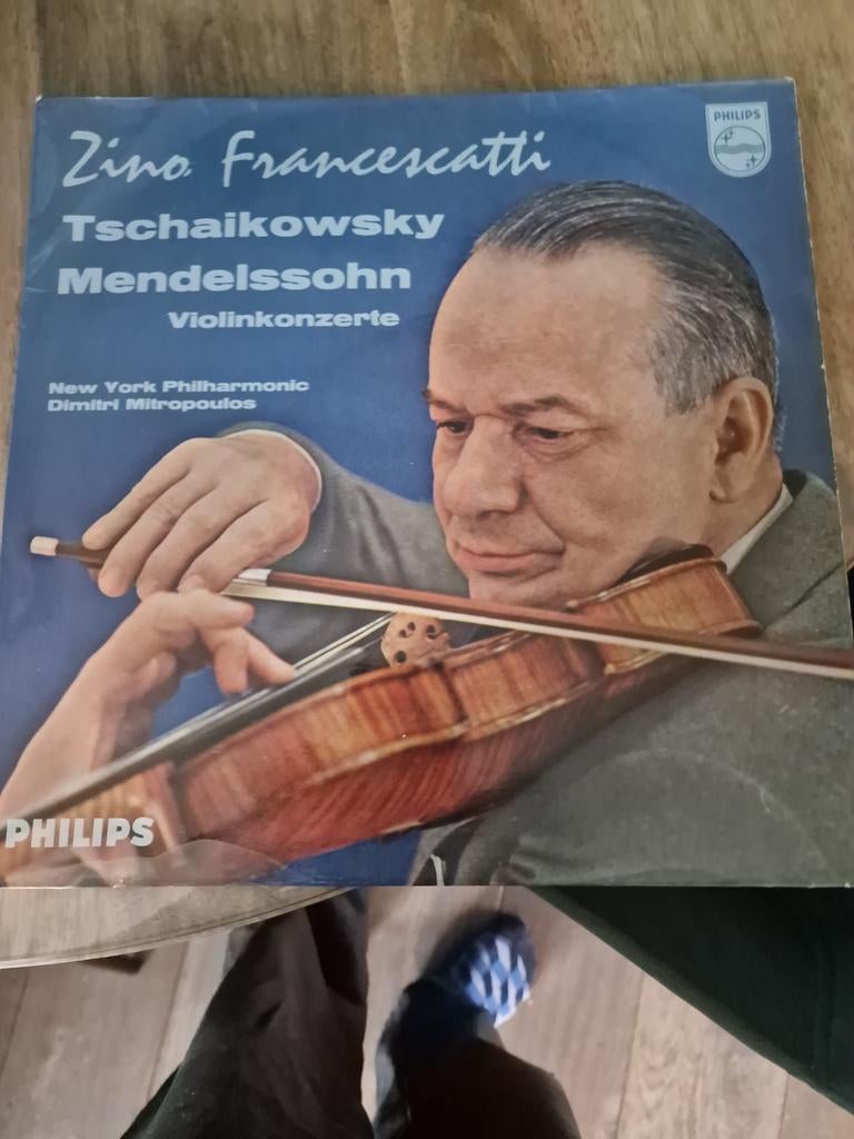 Zino Francescatti - Tschaikowsky Mendelssohn Vioolconcerten, Cd's en Dvd's, Ophalen of Verzenden, Romantiek, Gebruikt, Orkest of Ballet
