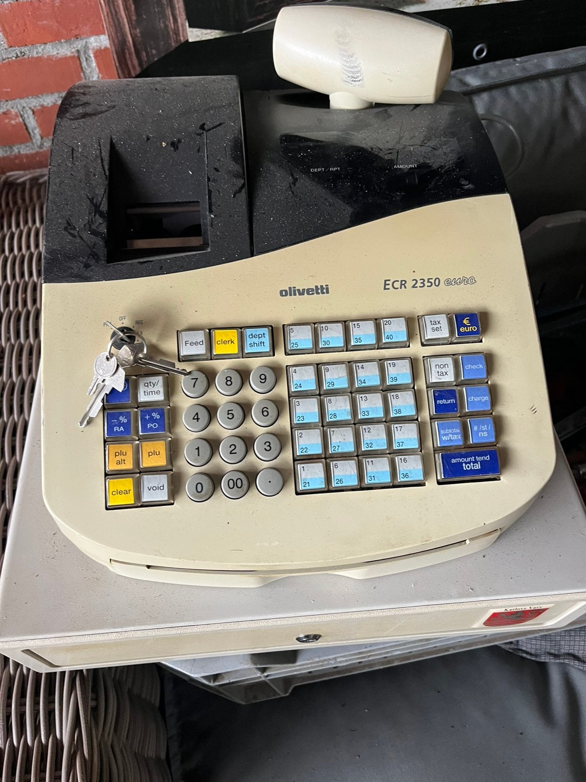 Te koop:Oude kassa, Ophalen