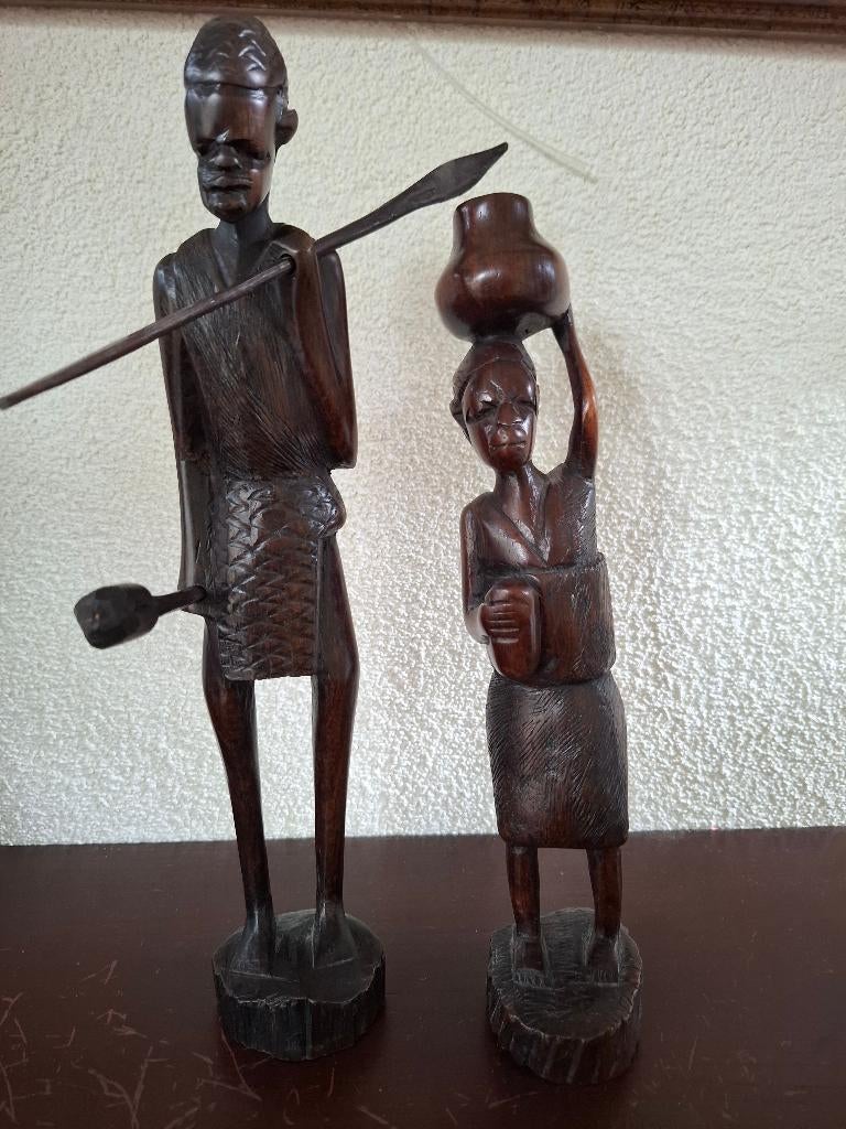 HOUTEN BEELDJES UIT ZUID AFRIKA, 2 STUKS, Antiek en Kunst, Kunst | Beelden en Houtsnijwerken, Ophalen of Verzenden