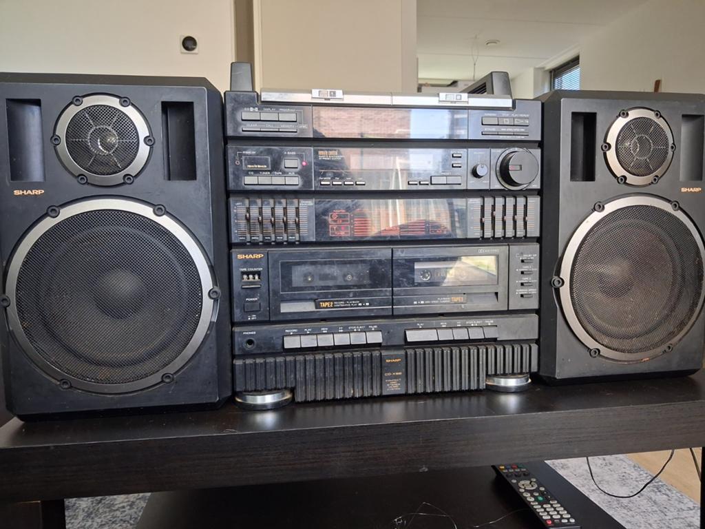Sharp Boombox met CD-speler, dubbel cassettedeck en radio, Ophalen of Verzenden, Cassettedeck