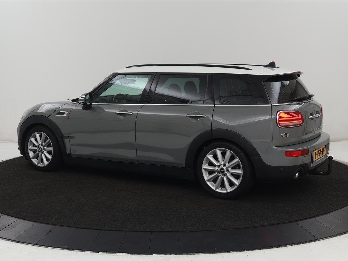 MINI Clubman 1.5 Cooper Chili Serious Business | Stoelverwar, 136 pk, Gebruikt, Leder en Stof, 19 km/l
