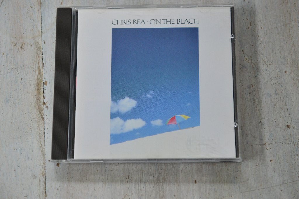 CHRIS REA = = On the Beach 13 geweldige nummers, Inclusief doosje, Zo goed als nieuw, Album, Verzenden