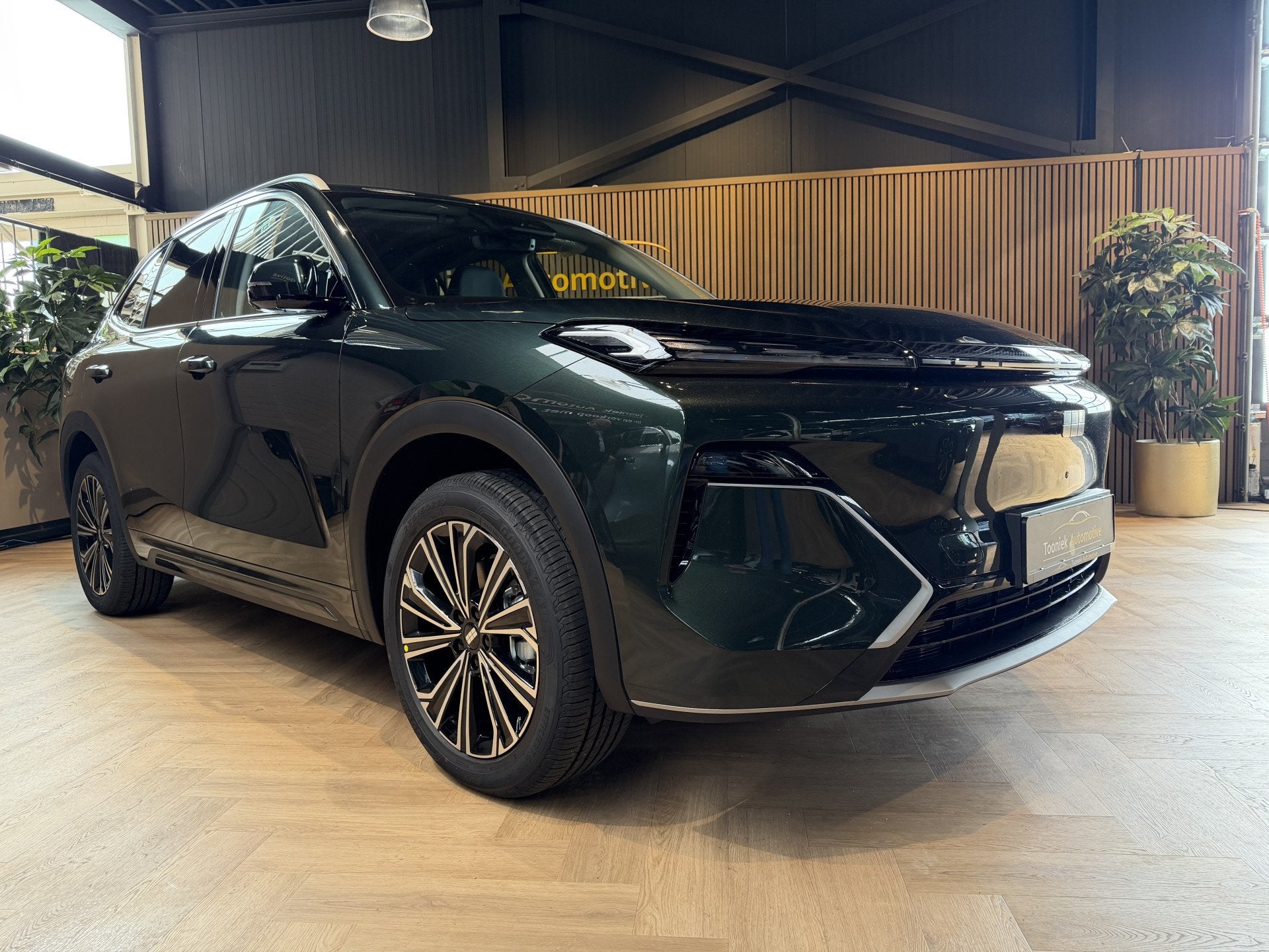 GEELY Starray EM-i 1.5 Max+ LOUNGE | 262pk | phev | panorama, Auto's, Dealer onderhouden, Gebruikt, Huisgarantie, 4 cilinders