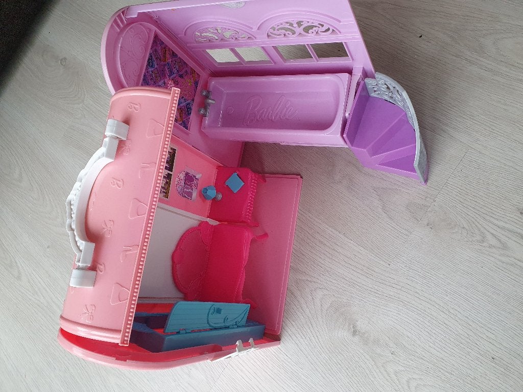 Barbie slaapkamer, Ophalen of Verzenden, Zo goed als nieuw, Toebehoren