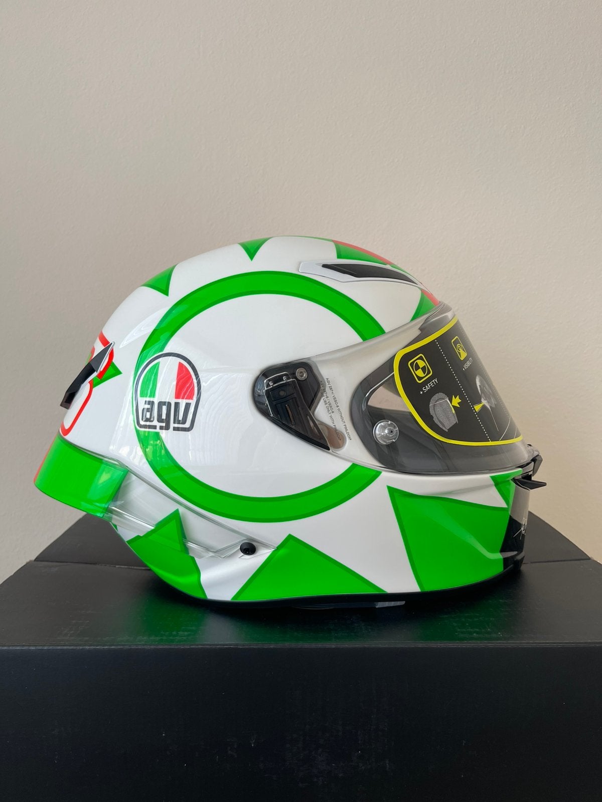NEW!!! AGV Pista GP R Valentino Rossi Mugelo 2018 Limited, Motoren, Nieuw met kaartje, Ophalen of Verzenden, L, Integraalhelm