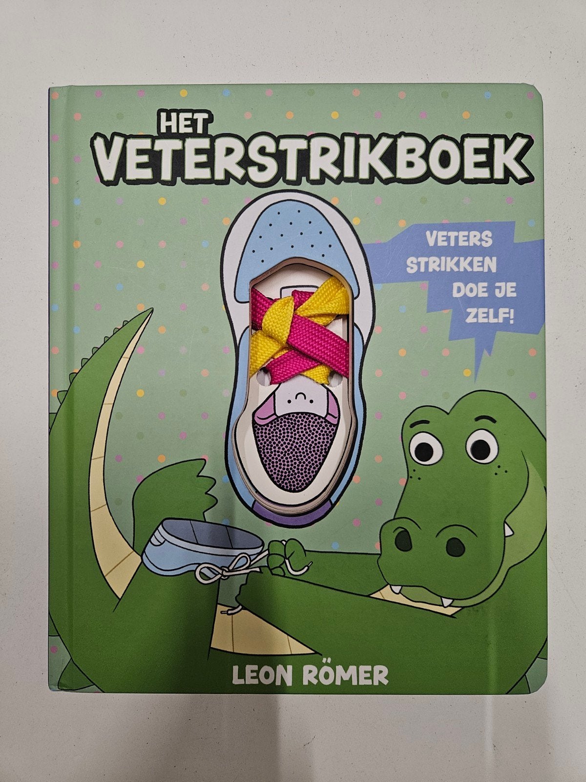 het veterstrik boek, Ophalen of Verzenden, Gelezen
