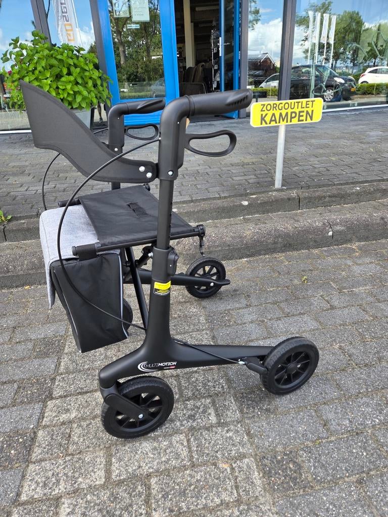 Blitse mat zwarte carbon rollator NIEUW !!, Diversen, Rollators, Ophalen, Lichtgewicht