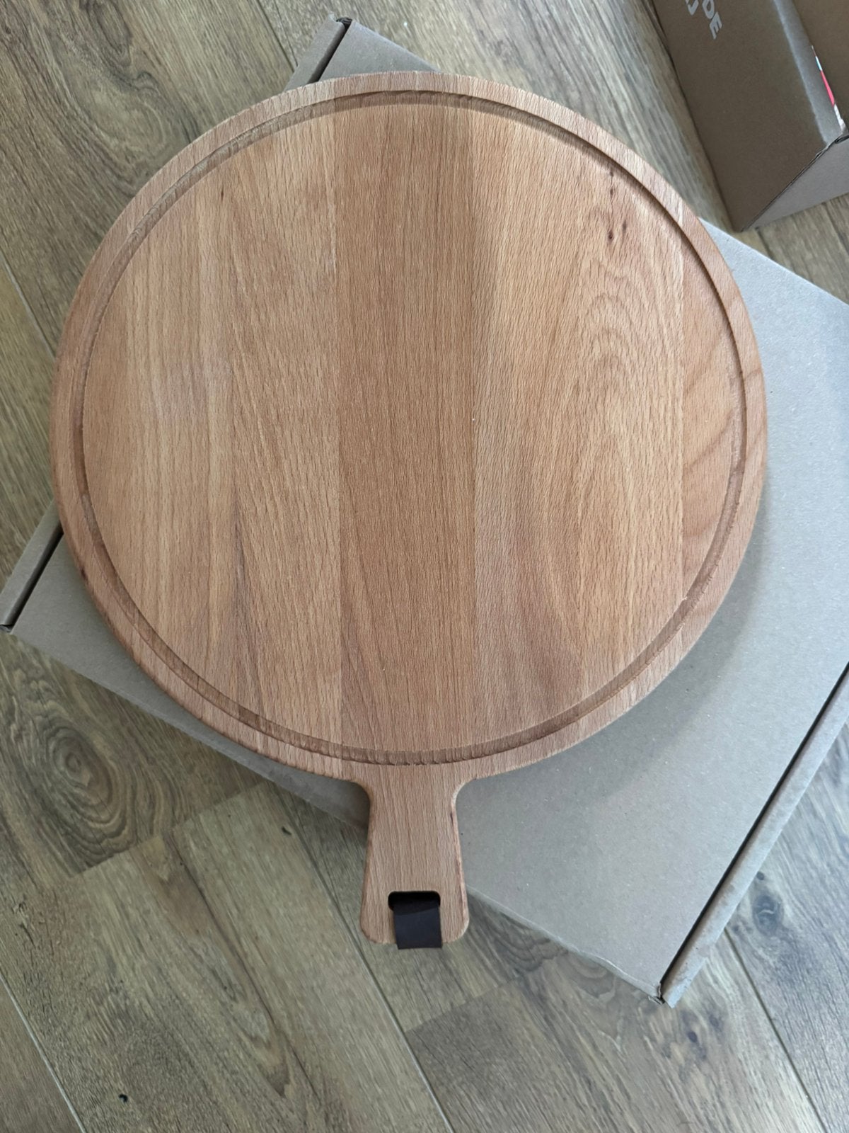 Borrelplank met 4 aardwerkbakjes, Huis en Inrichting, Ophalen of Verzenden, Zo goed als nieuw, Rond, Hout