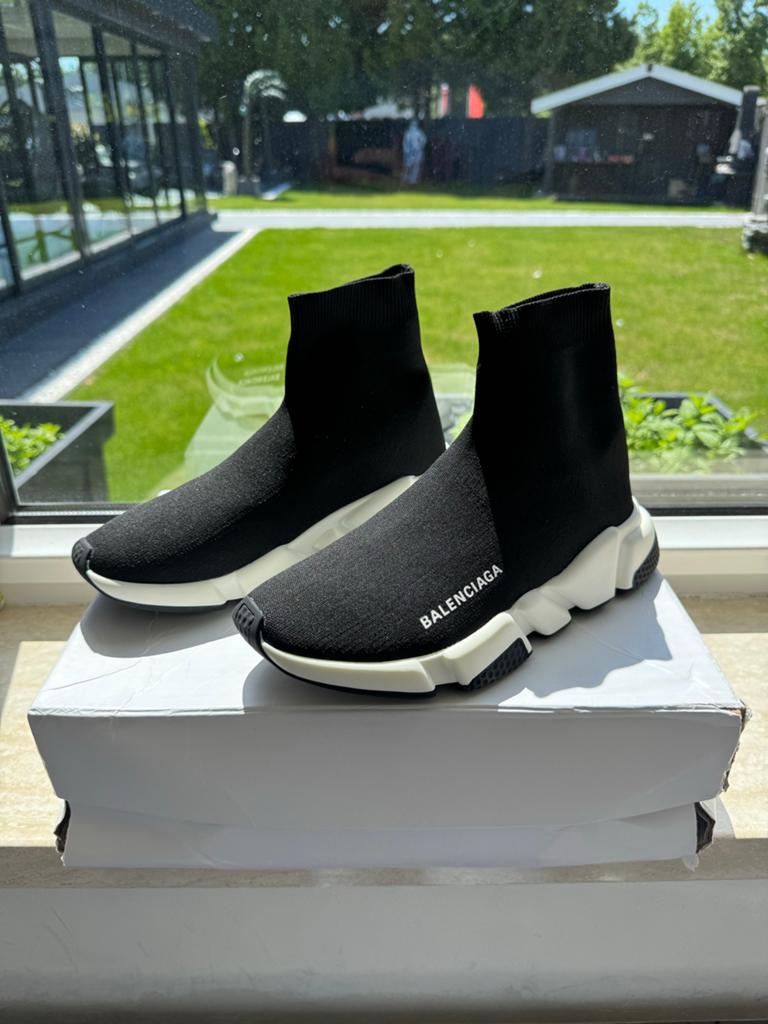 Balenciaga Speedrunner maat 40 - zwart wit, Zwart, Ophalen of Verzenden, Sneakers of Gympen, Zo goed als nieuw