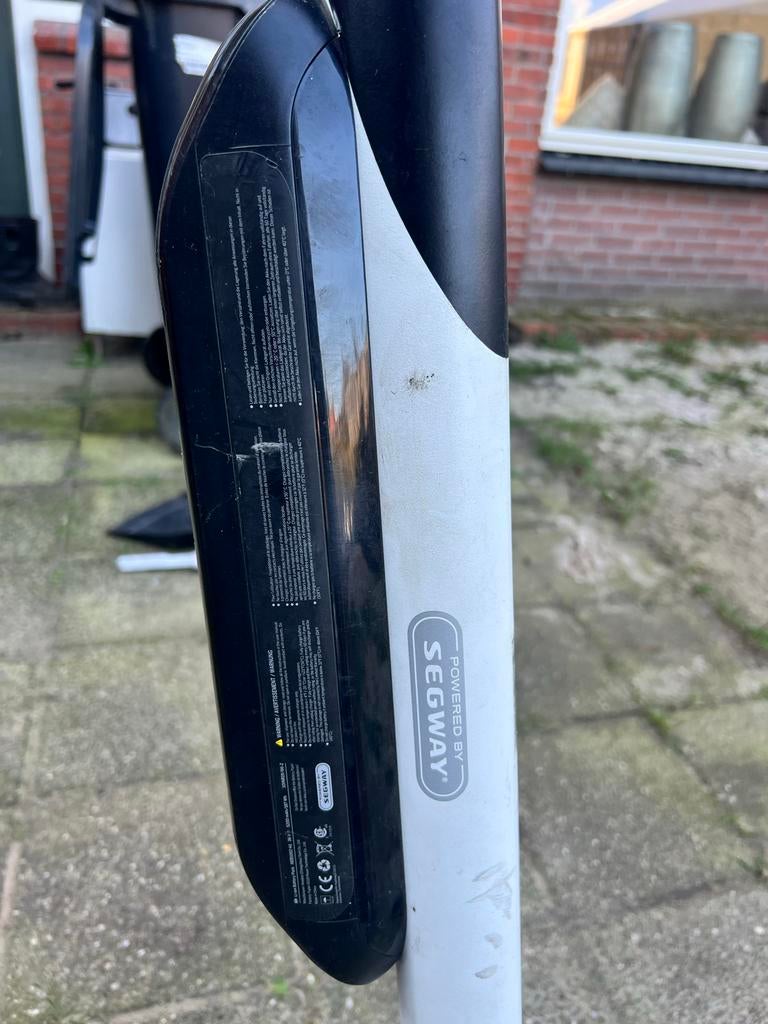 Segway Ninebot E-step - Zo goed als nieuw, Ophalen of Verzenden, Gebruikt, Elektrische step (E-scooter)