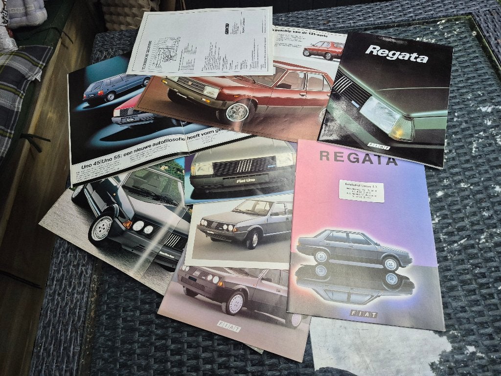 folders fiat, Ritmo/ Ritmo 105TC/Uno/131/Regata/132.  9x, Ophalen of Verzenden, Zo goed als nieuw, Overige merken