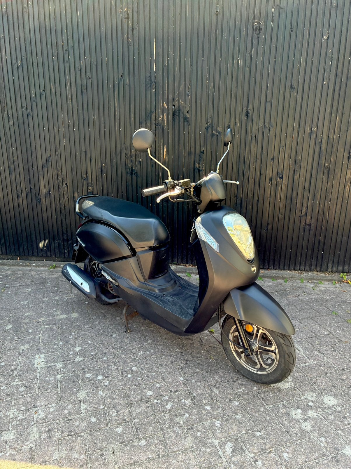 Sym Mio 50i Injectie brom scooter geel kenteken, Ophalen, Gebruikt, Benzine, Mio