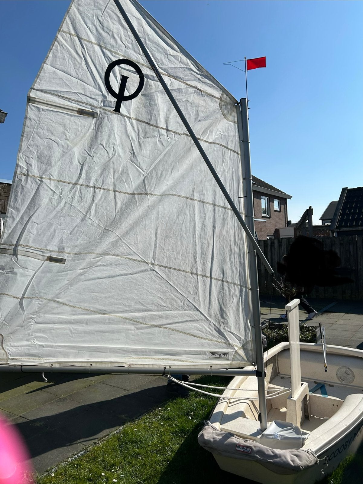 Optimist zeilboot 'Scooby Doo' met zeil en roer, Ophalen, Gebruikt