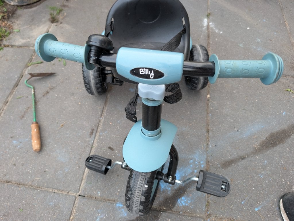 Kinder driewieler met stang, Ophalen, Gebruikt, Trapvoertuig