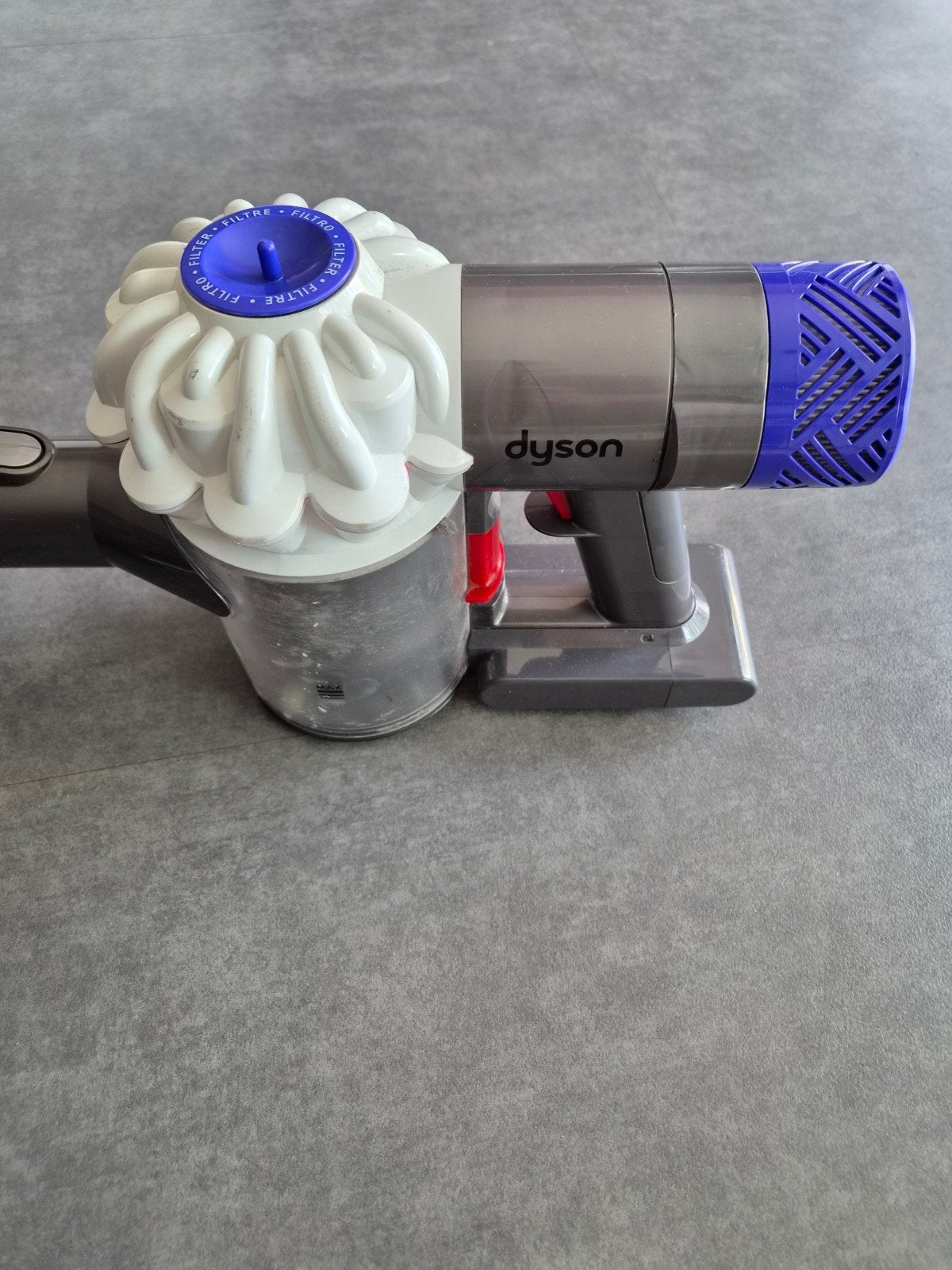 Dyson V6, Ophalen, Gebruikt, Reservoir, Steelstofzuiger