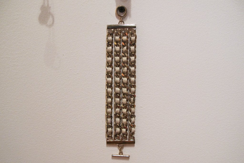 Gold & Beige bracelet (Forever 21), Sieraden, Tassen en Uiterlijk, Armbanden, Ophalen of Verzenden, Gebruikt, Goud, Overige materialen
