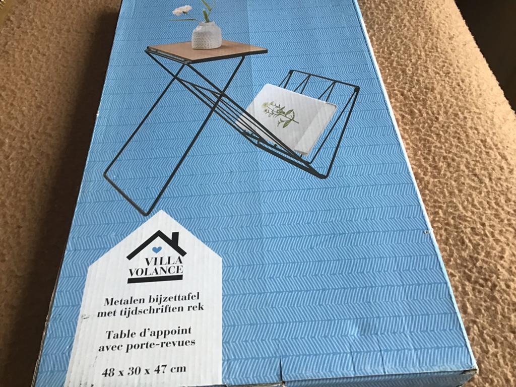 Metalen bijzettafel, Huis en Inrichting, Tafels | Bijzettafels, Ophalen, Minder dan 55 cm, Metaal of Aluminium, Nieuw