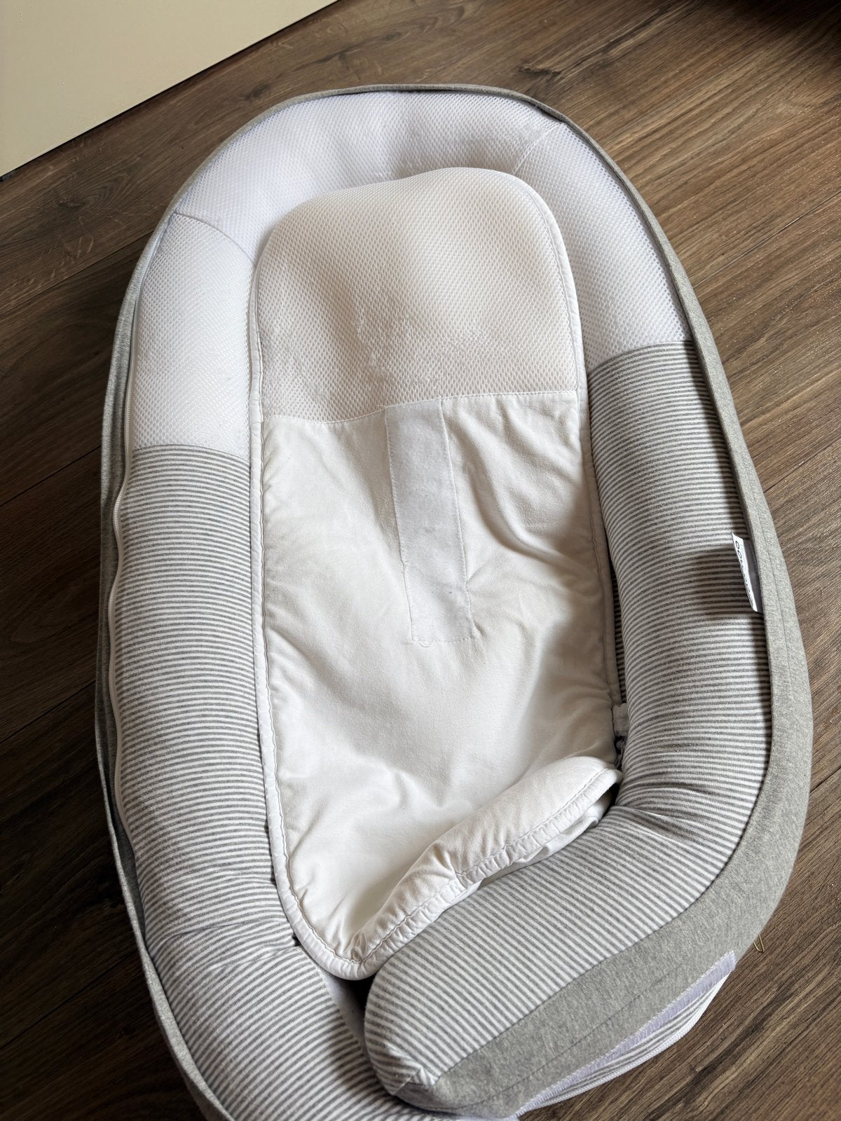 DooMoo Cocoon met extra Cocoon Pad - Grijs/Wit, Ophalen, Zo goed als nieuw, Overige typen