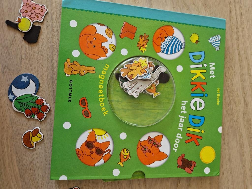 Dikkie Dik magneetboek: Het jaar door - Jet Boeke, Ophalen of Verzenden, Gebruikt