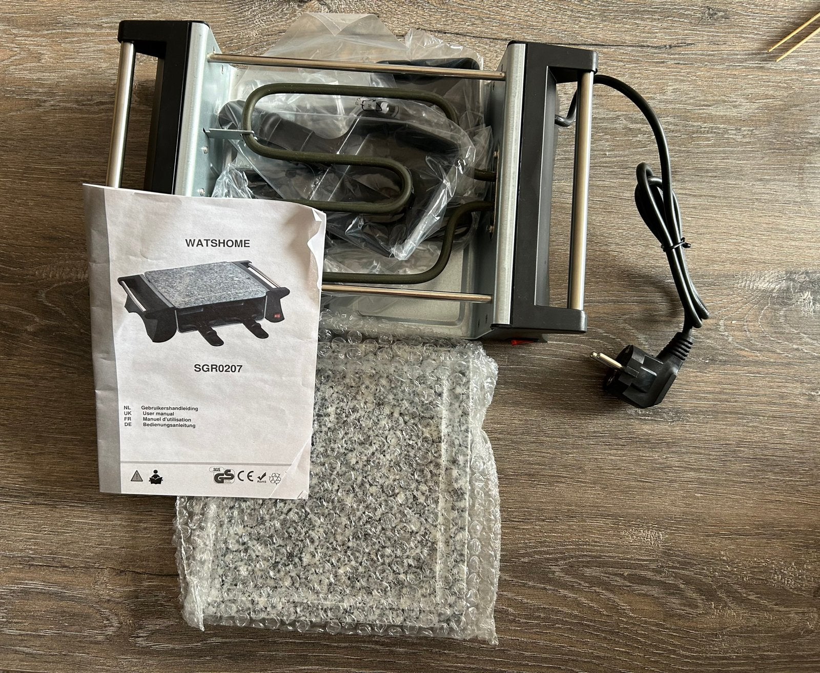 Nieuwe steengrill / raclette set - WatsHome, Ophalen of Verzenden, Zo goed als nieuw
