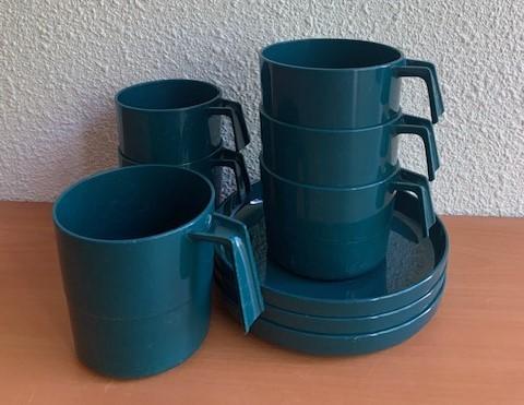 Mepal: kop en schotel #1 (retro/vintage), Lochem, Ophalen of Verzenden, Zo goed als nieuw, Mepal