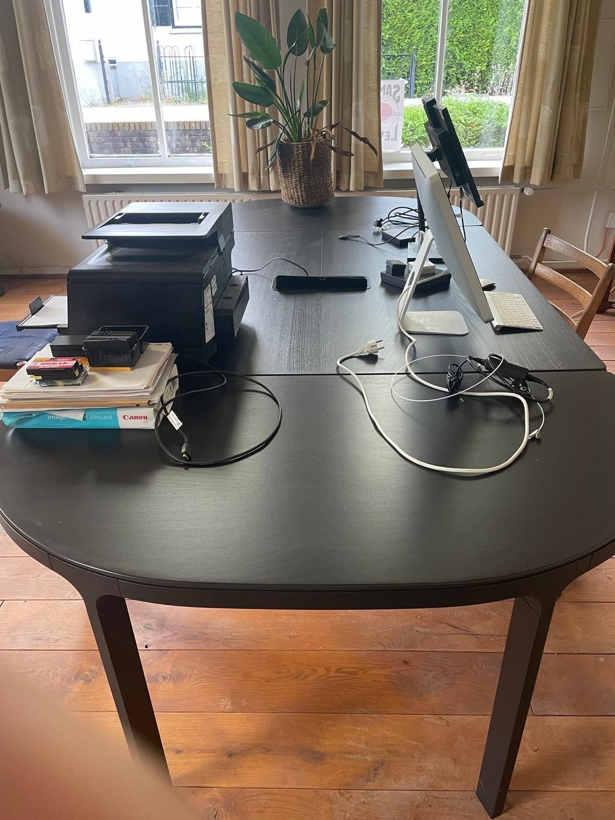 Grote vergadertafel met inbouw voor elektra, Huis en Inrichting, Ophalen, Gebruikt, 100 tot 150 cm, 200 cm of meer