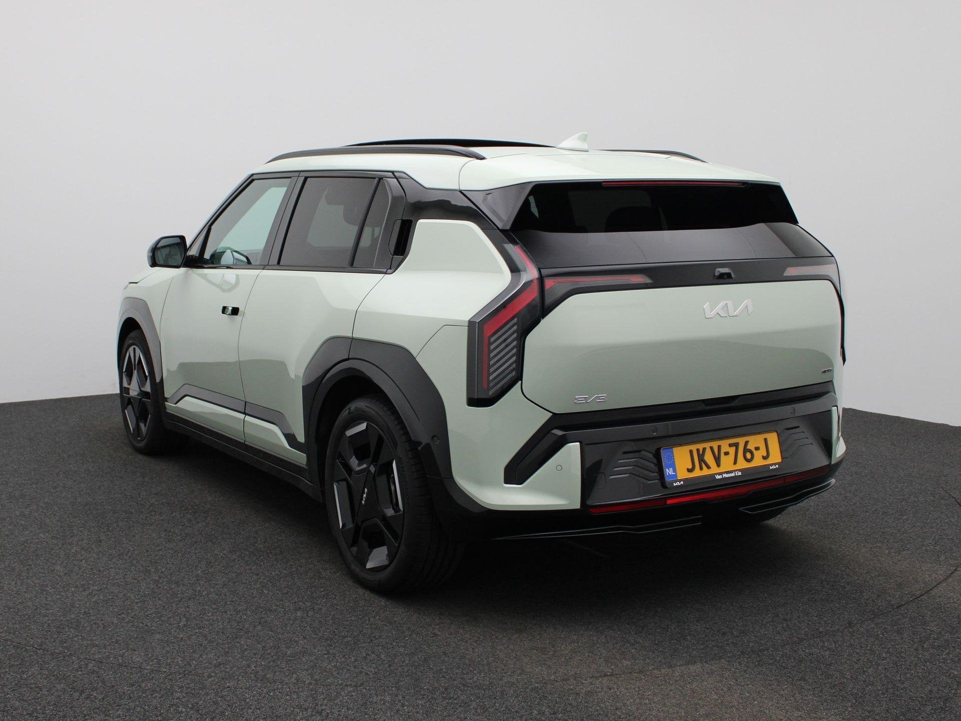 Kia EV3 GT-PlusLine 81.4 kWh | Panoramadak | Memory Stoelen, Auto's, Origineel Nederlands, 204 pk, 1000 kg, SUV of Terreinwagen