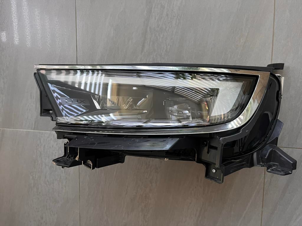 Opel Mokka Matrix koplamp links 9834016880 9847939080, Auto-onderdelen, Verlichting, Ophalen, Opel, S, S