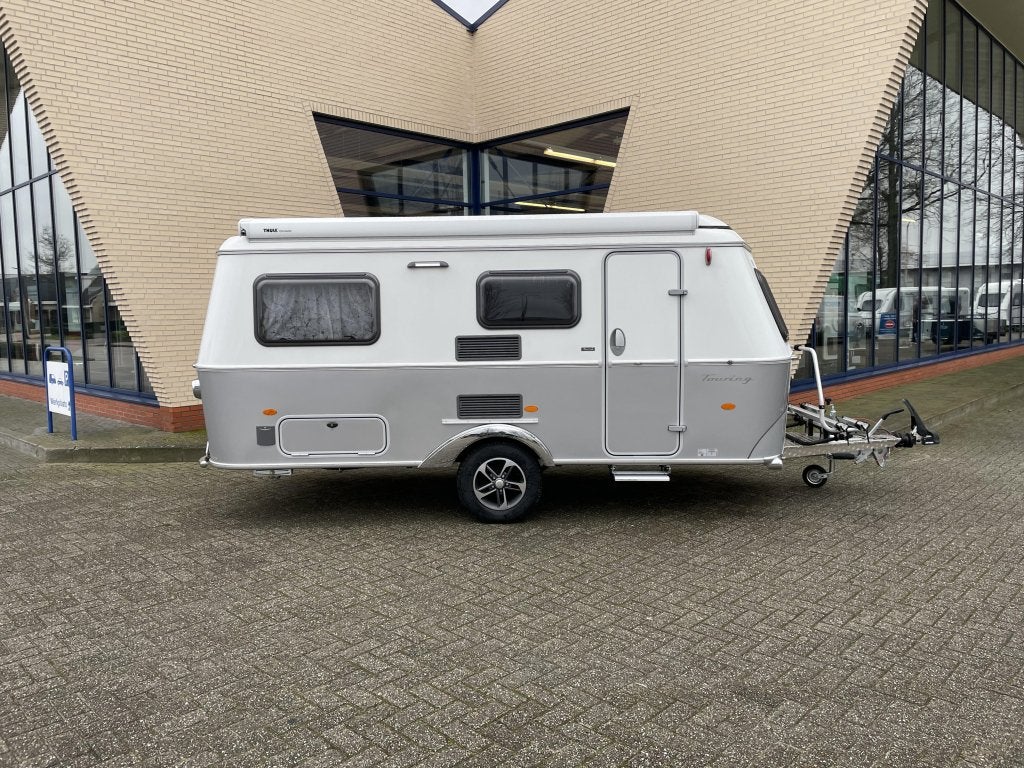 Eriba Touring 540 Urban, Caravans en Kamperen, Caravans, Overige typen, Standaardzit, Bedrijf, 4 tot 5 meter