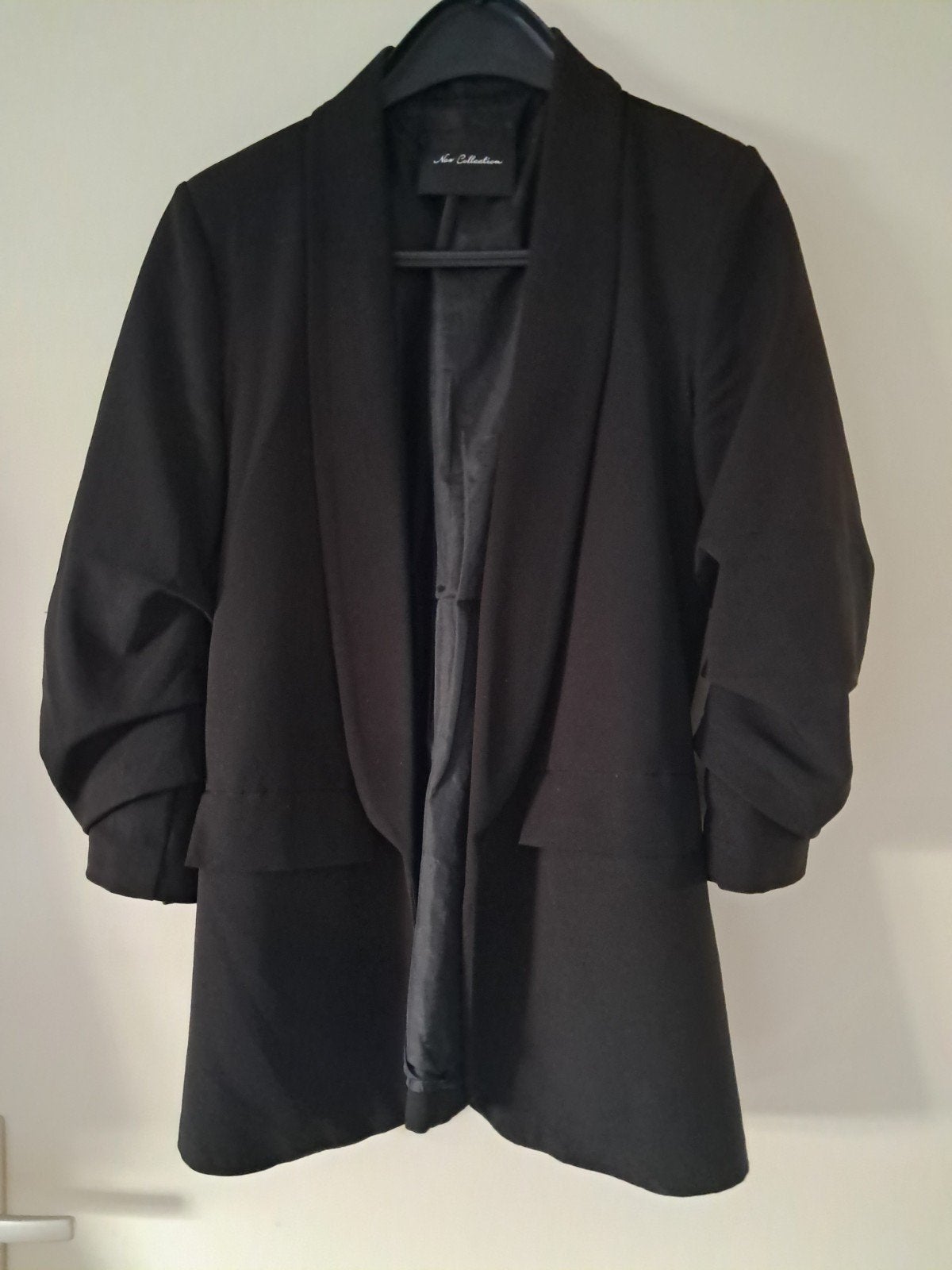 Zwart Jasje met 3/4 Mouwen - New Collection, Maat 38/40 (M), Zwart, Ophalen of Verzenden, Zo goed als nieuw