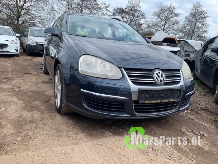 Subframe van een Volkswagen Golf, Auto-onderdelen, Gebruikt, -, Volkswagen, -