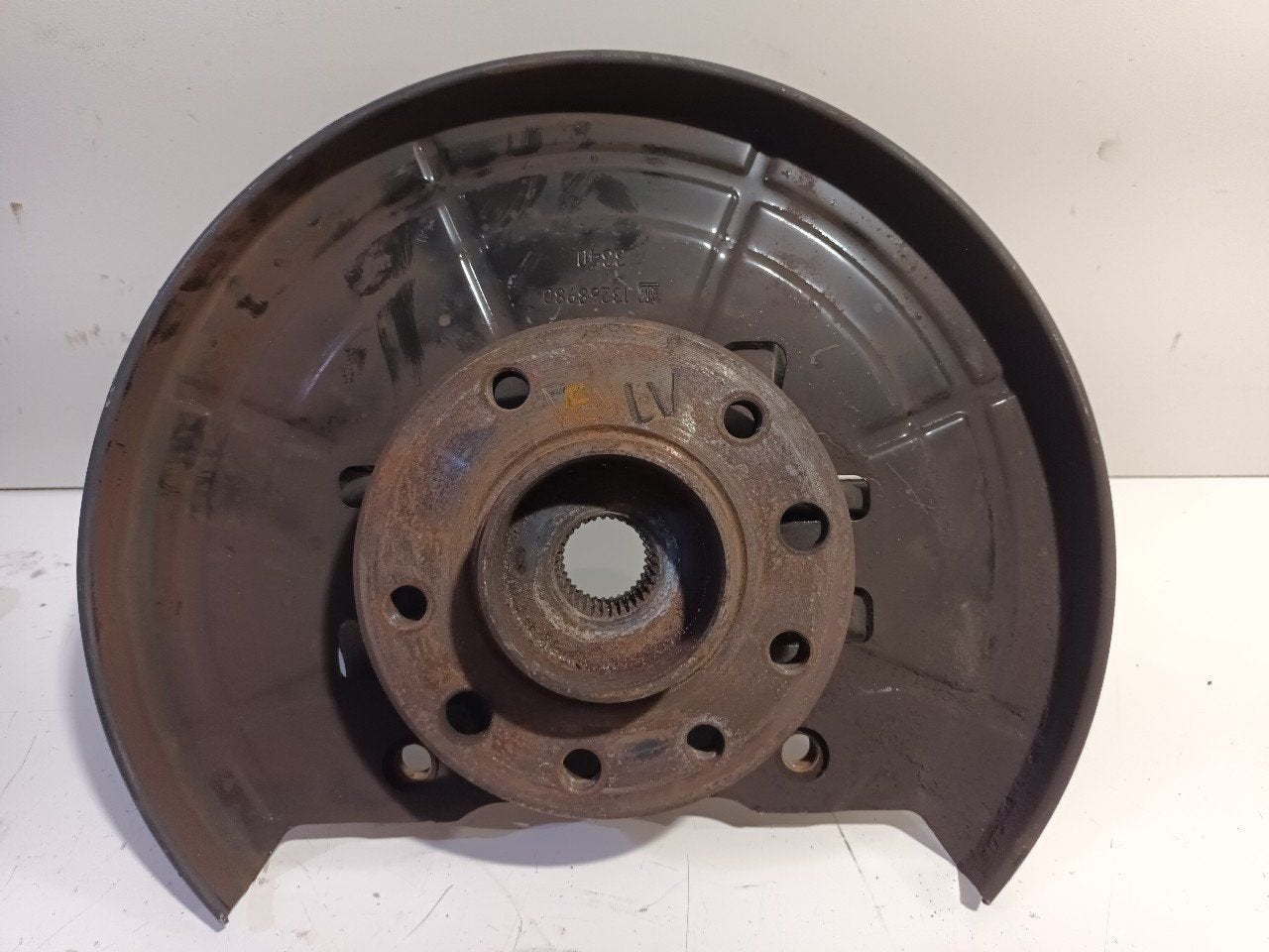 Wielnaaf links voor Opel Meriva, Onderdelen@venauto.nl, Van der Ven Autorecycling B.V., Gebruikt, Ettenseweg 76, 4706 PB Roosendaal, The Netherlands