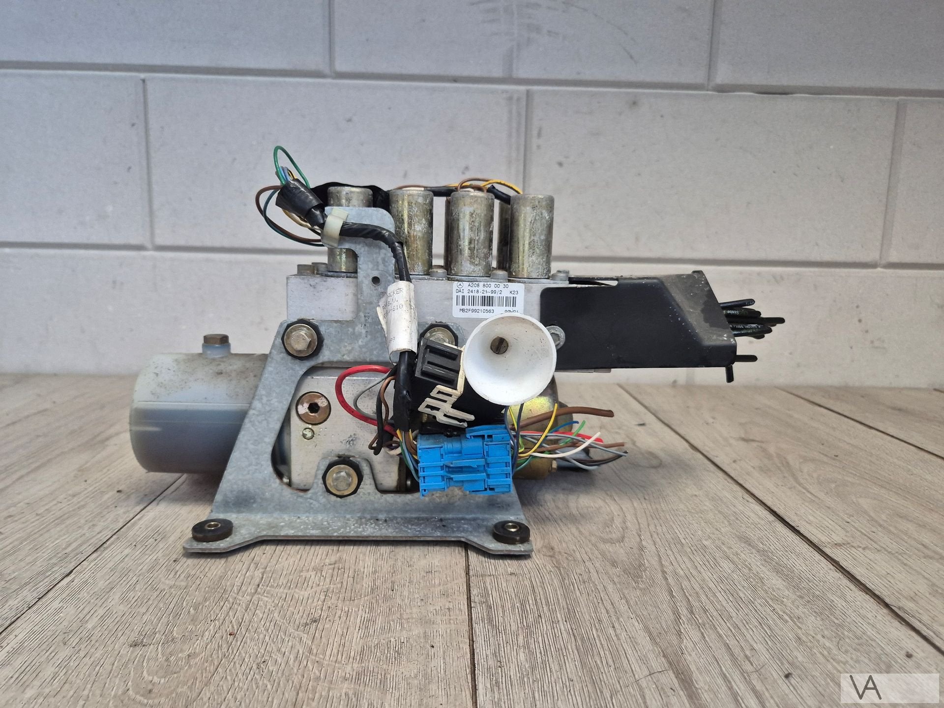 Cabrio dakpomp dakmotor van Mercedes CLK W208 a2088001048, Gebruikt, -, Ophalen of Verzenden, -