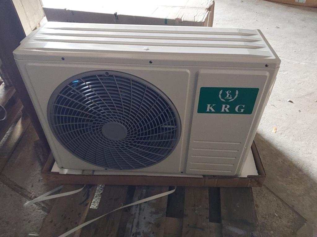 Nw. airco  split airco koelen en verwarmen, Ophalen, Verwarmen, Wandairco, 3 snelheden of meer