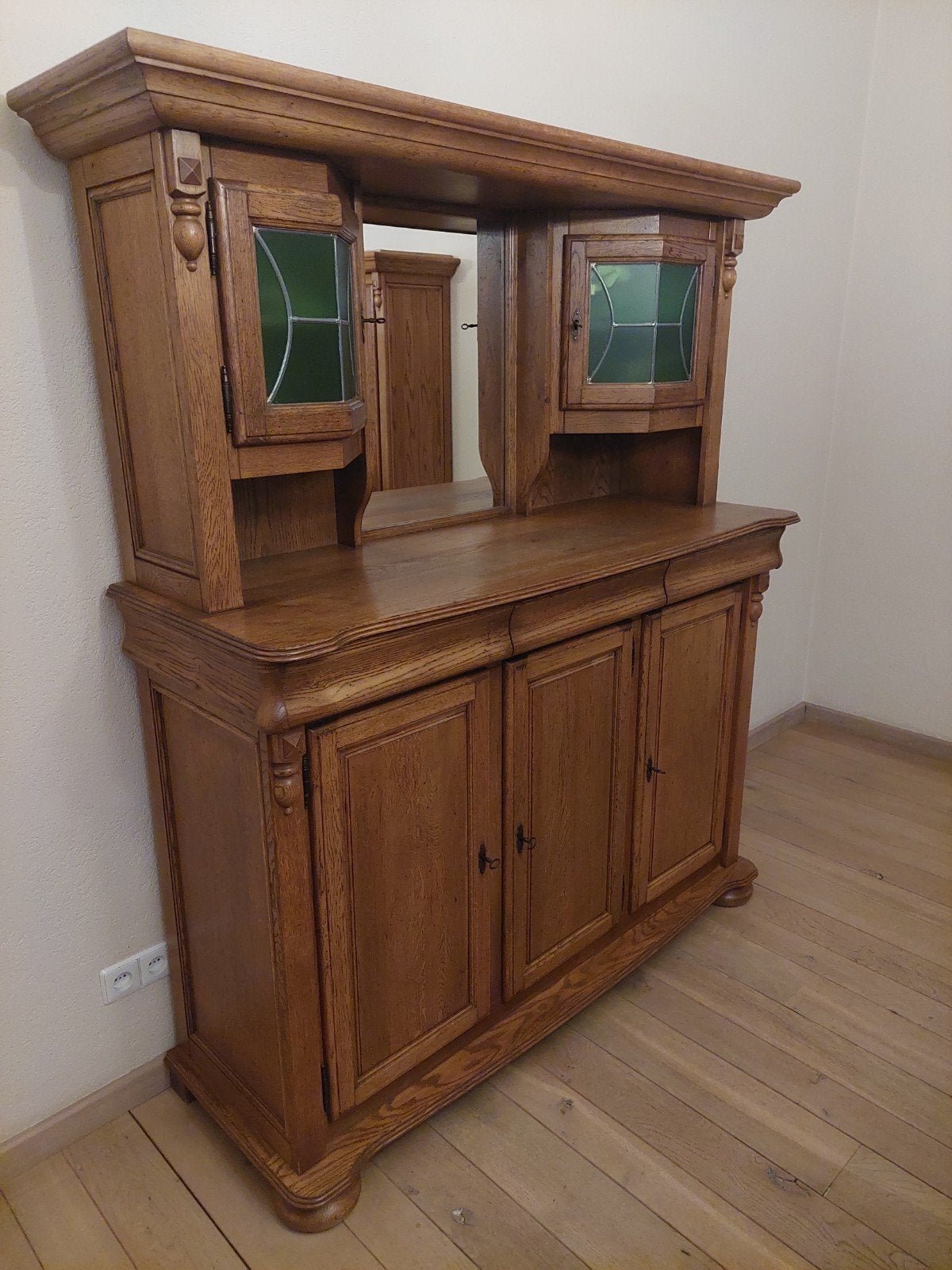 Elegante eiken dressoir met spiegel en glas-in-lood, Ophalen
