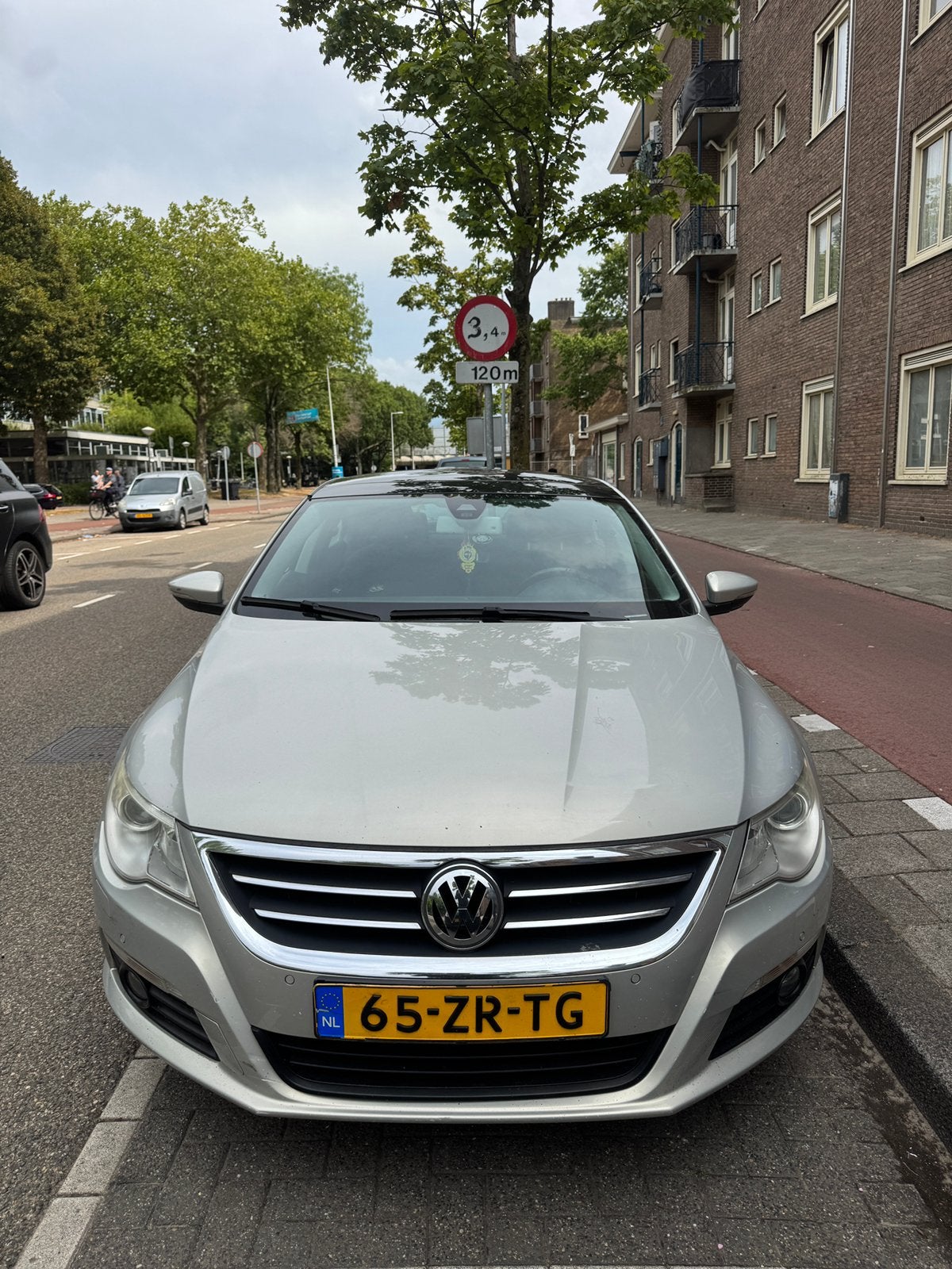 Volkswagen Passat 1.8 TSI 118KW CC 2008 Grijs, 4 cilinders, Origineel Nederlands, 75 €/maand, Handgeschakeld