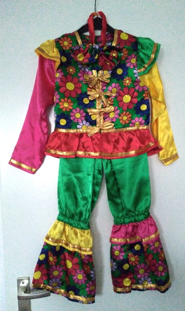Super leuke Woodstock, Flower Power, Hippie outfit mt 128, Ophalen of Verzenden, Nieuw, 122 t/m 128, Jongen of Meisje
