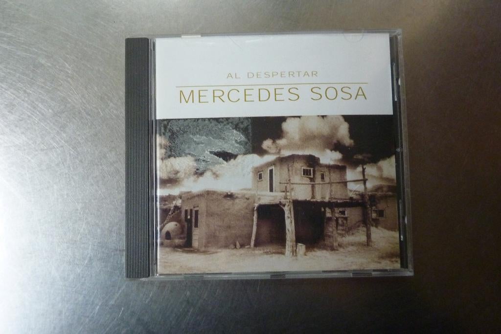 Mercedes Sosa - Al Despertar, Ophalen of Verzenden, Zo goed als nieuw