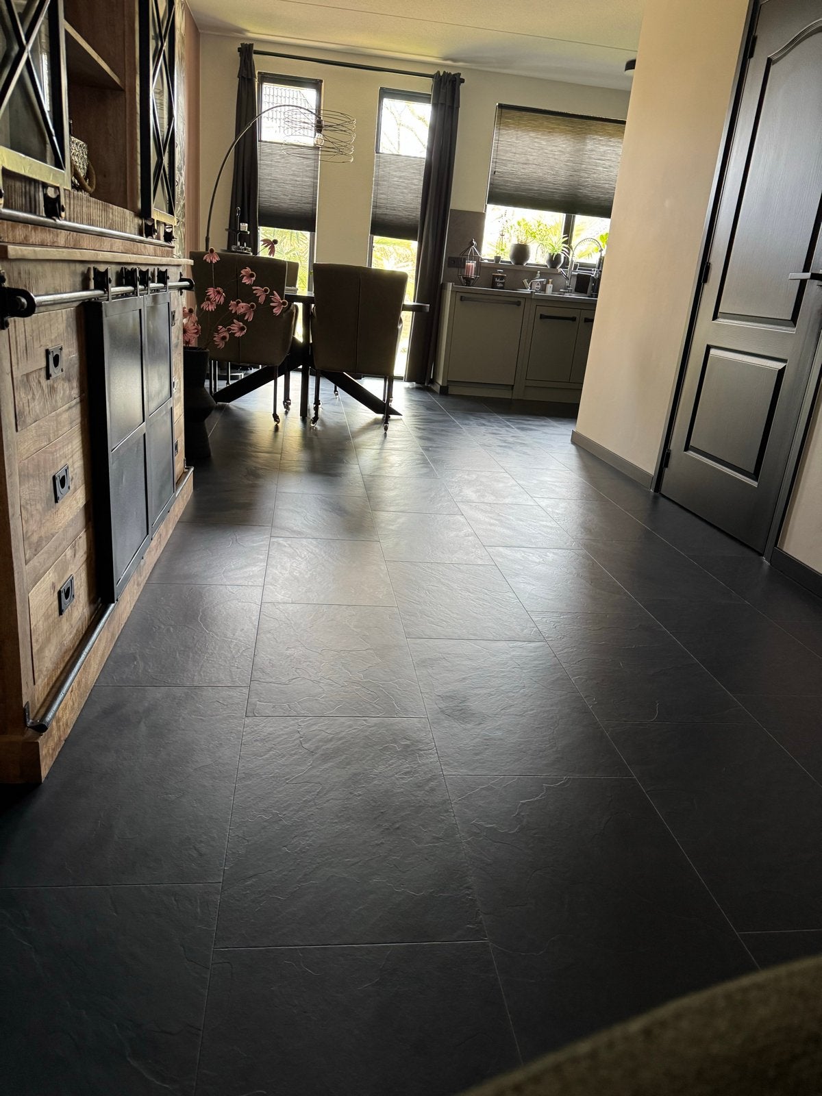 Quickstep Laminaat Vloer 65m² met 50m Plint RAL 9005, Doe-het-zelf en Verbouw, Ophalen, 10 m² of meer, Laminaat