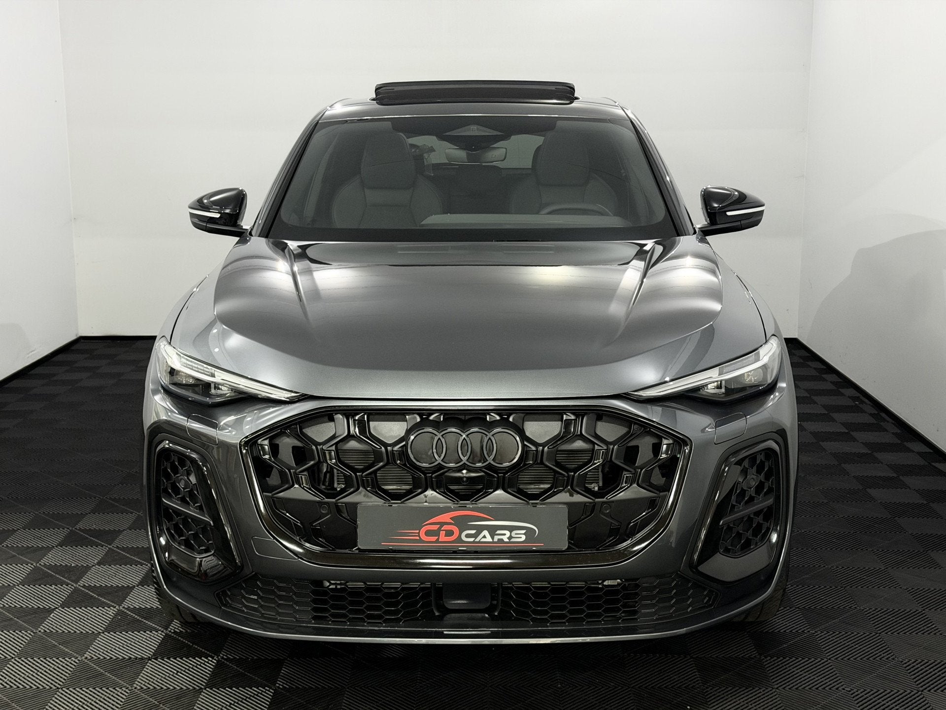 Audi Q5 Sportback Sportback 2.0 e-hybrid 55 quattro 367 PK R, Automaat, Gebruikt, 4 cilinders, Bedrijf