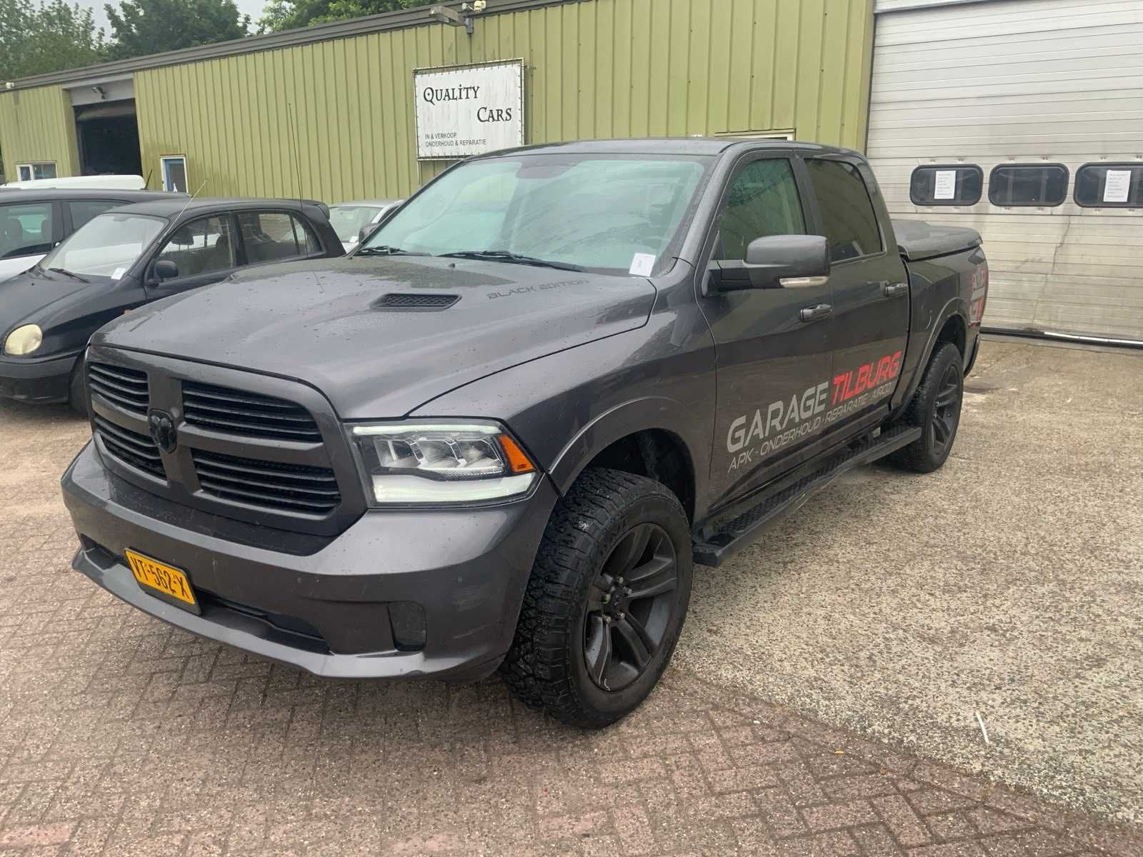 2016 Dodge Ram 1500 5.7 V8 QC 6'4 Pick-up truck, Auto's, Dodge, Bedrijf, RAM 1500, LPG, Euro 6, SUV of Terreinwagen, Origineel Nederlands